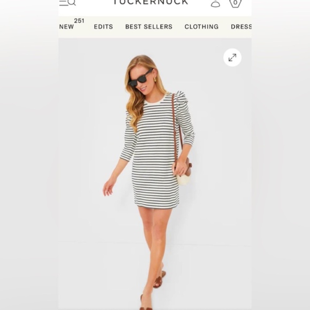 POMANDER PLACE
Navy Stripe Vesty Mini Dress size L EUC